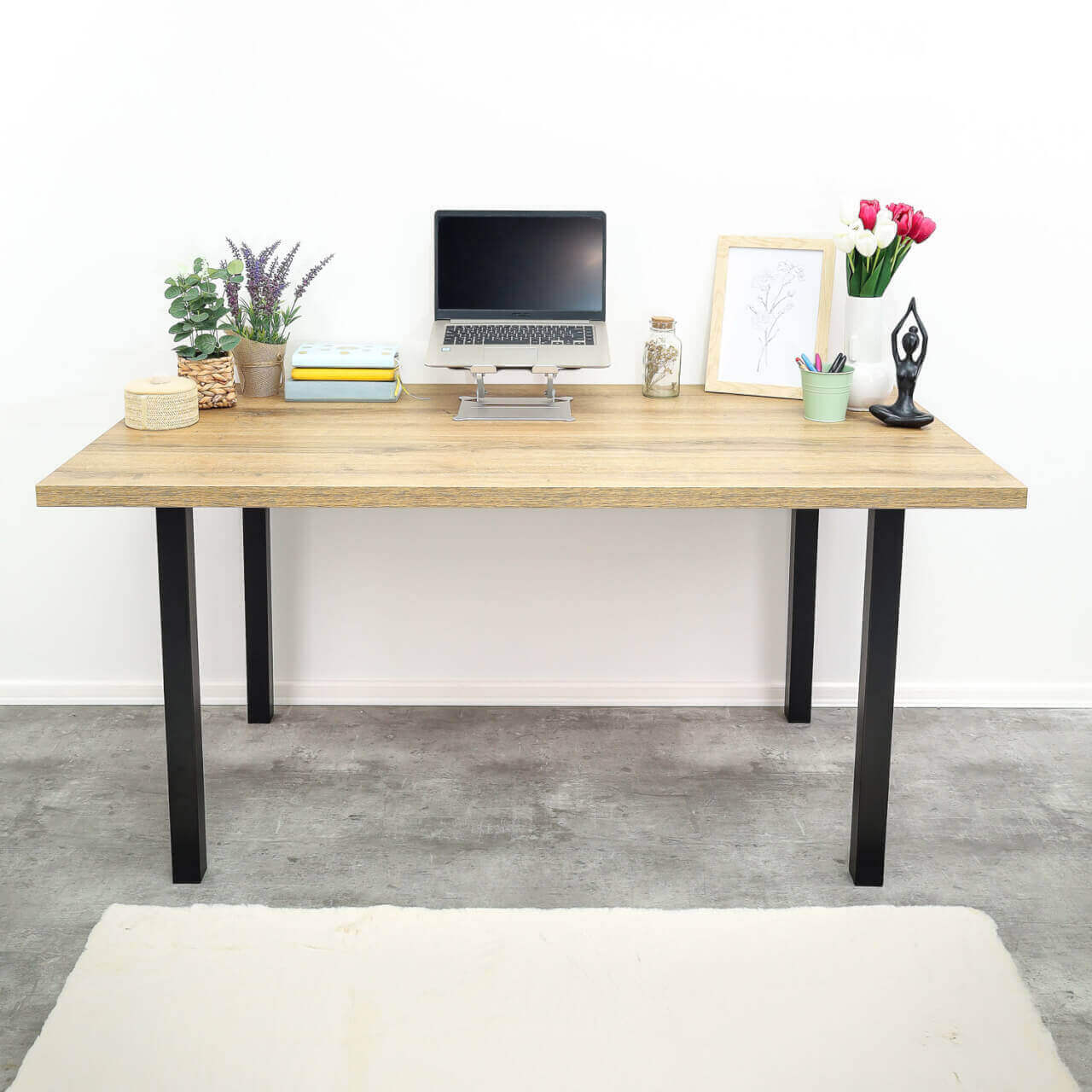 Liftor Ivory
